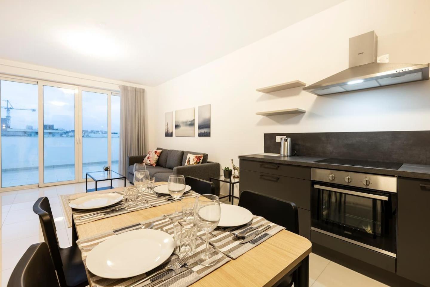 Beautiful Central Penthouse 1Br Ta Xbiex Zewnętrze zdjęcie