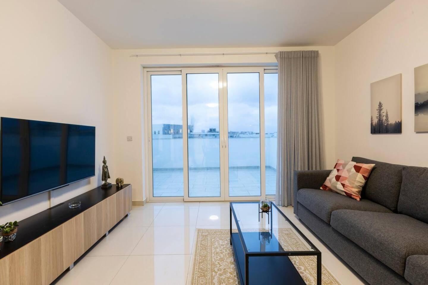 Beautiful Central Penthouse 1Br Ta Xbiex Zewnętrze zdjęcie