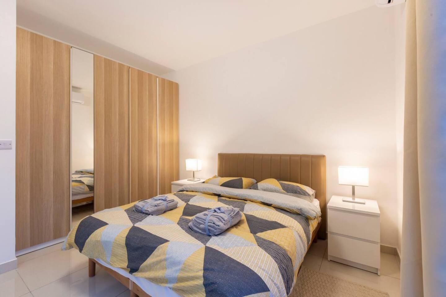 Beautiful Central Penthouse 1Br Ta Xbiex Zewnętrze zdjęcie